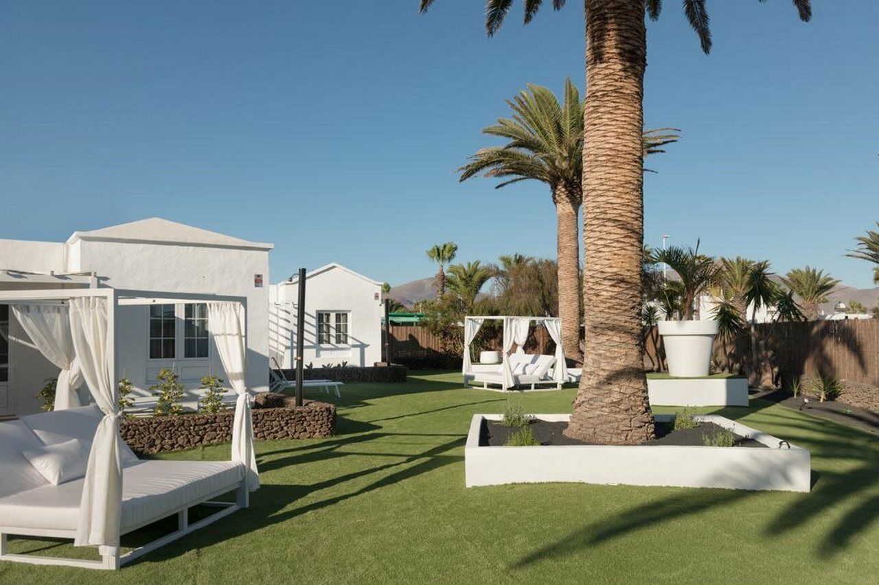 Villas Lanzasuites (Adults Only) プラヤ・ブランカ エクステリア 写真